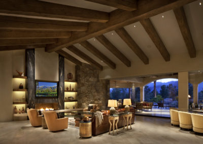 Madison Club Ranch - Living Room